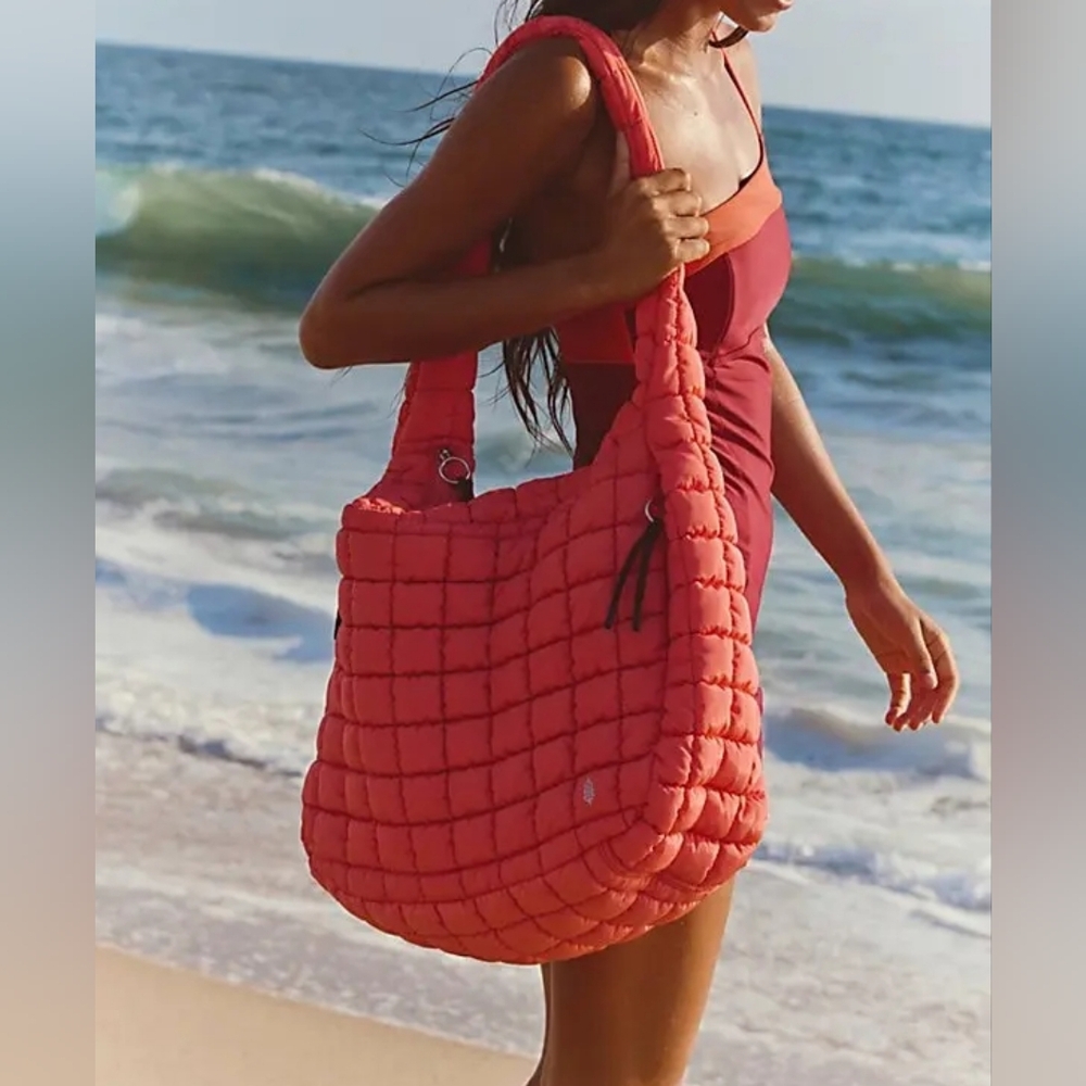 FP Movement Quilted Carryall Bag/Coral